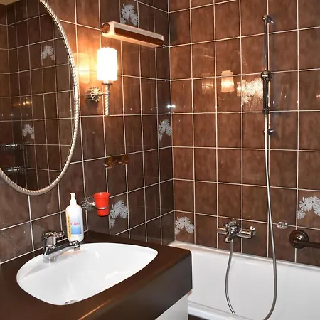 דירה Parc Anemona לנזרהיידה